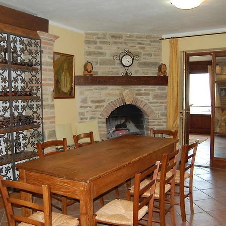 Agriturismo Countryhouse Le Giare Gubbio Eksteriør bilde