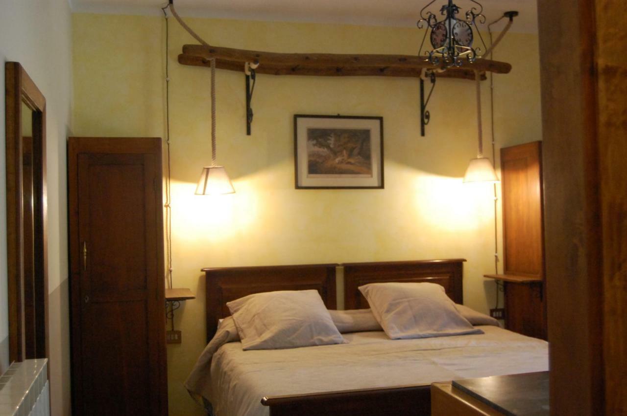 Agriturismo Countryhouse Le Giare Gubbio Eksteriør bilde