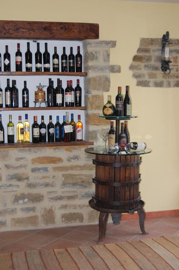 Agriturismo Countryhouse Le Giare Gubbio Eksteriør bilde