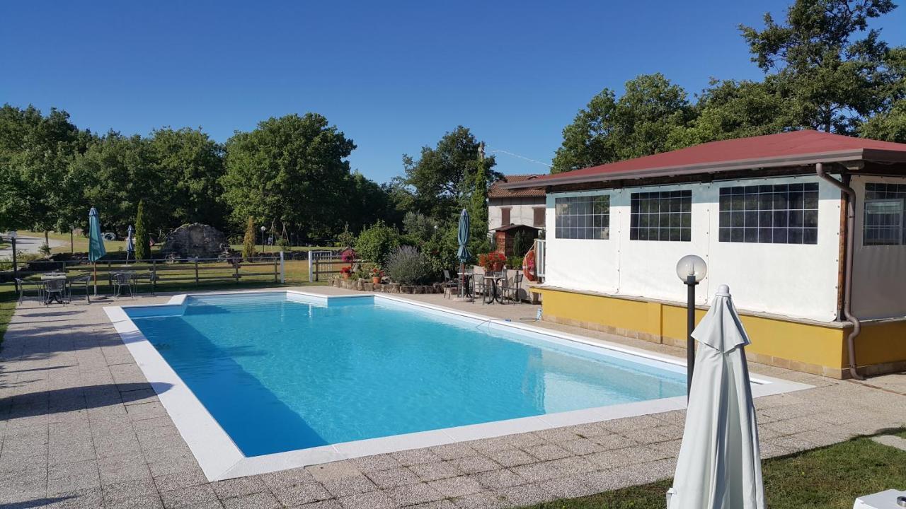 Agriturismo Countryhouse Le Giare Gubbio Eksteriør bilde